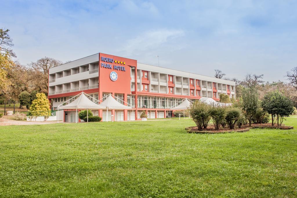 Roero Park Hotel Sommariva Perno المظهر الخارجي الصورة
