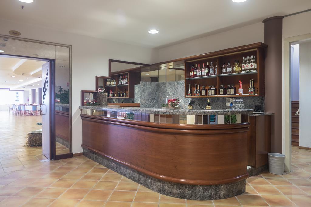 Roero Park Hotel Sommariva Perno المظهر الخارجي الصورة