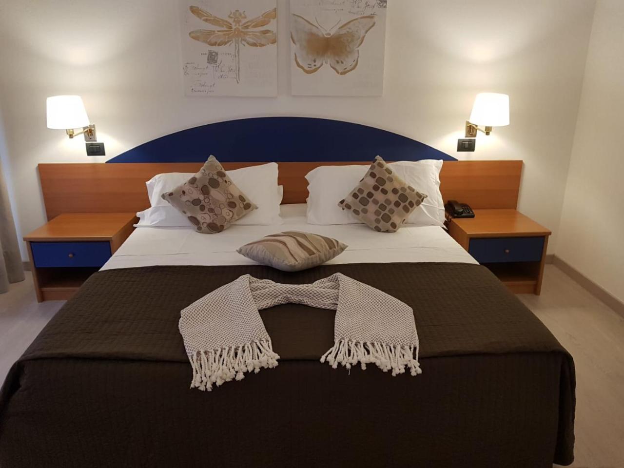 Roero Park Hotel Sommariva Perno المظهر الخارجي الصورة
