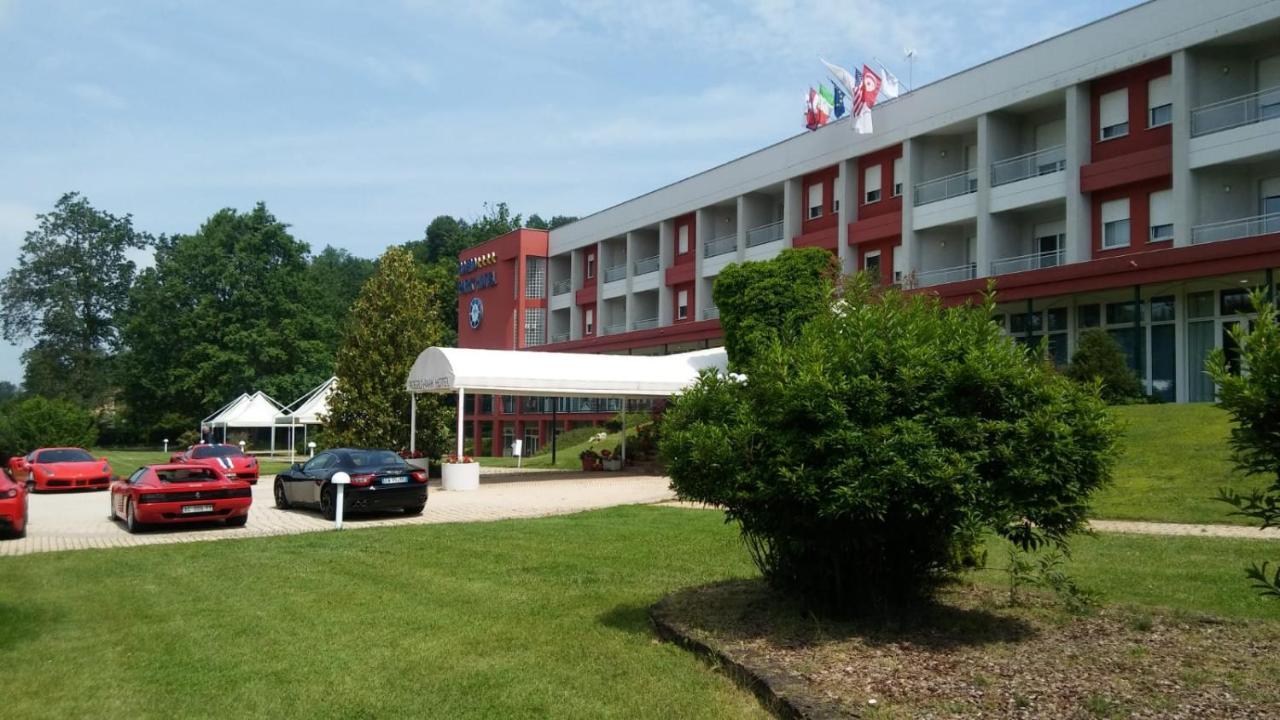Roero Park Hotel Sommariva Perno المظهر الخارجي الصورة