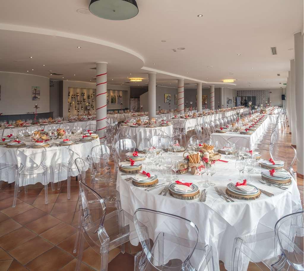 Roero Park Hotel Sommariva Perno المرافق الصورة
